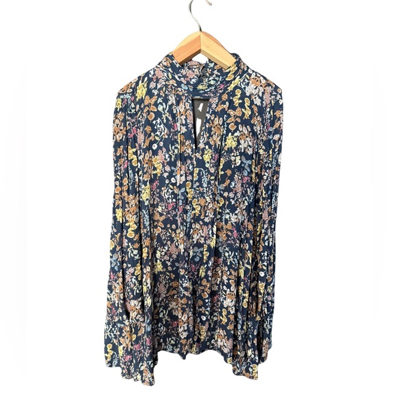 Umgee Navy Floral Flowy Tunic Top / Dress - Size Medium - Picture 2 of 6